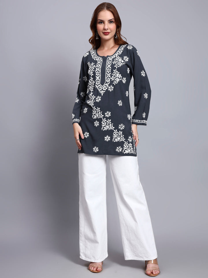 Women Hand Embroidered Chikankari Rayon Kurti PC4071