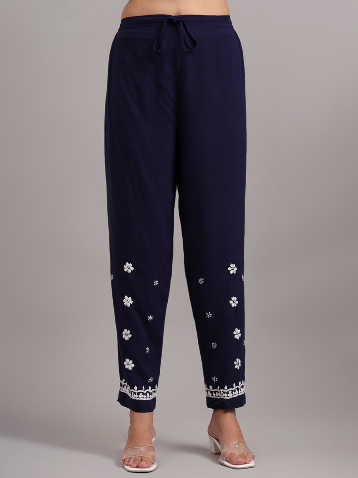 Women Hand Embroidered Chikankari Rayon kurta set PC4076KS