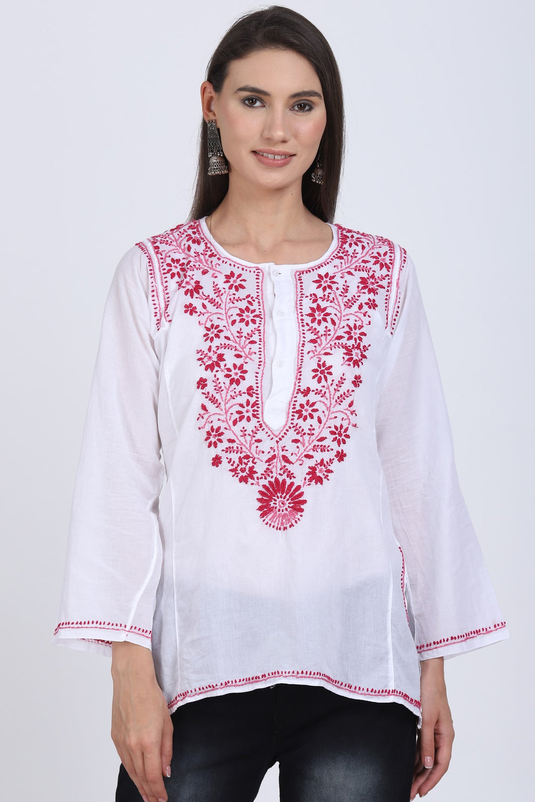 Women Hand Embroidered Chikankari Cotton Kurti SM125