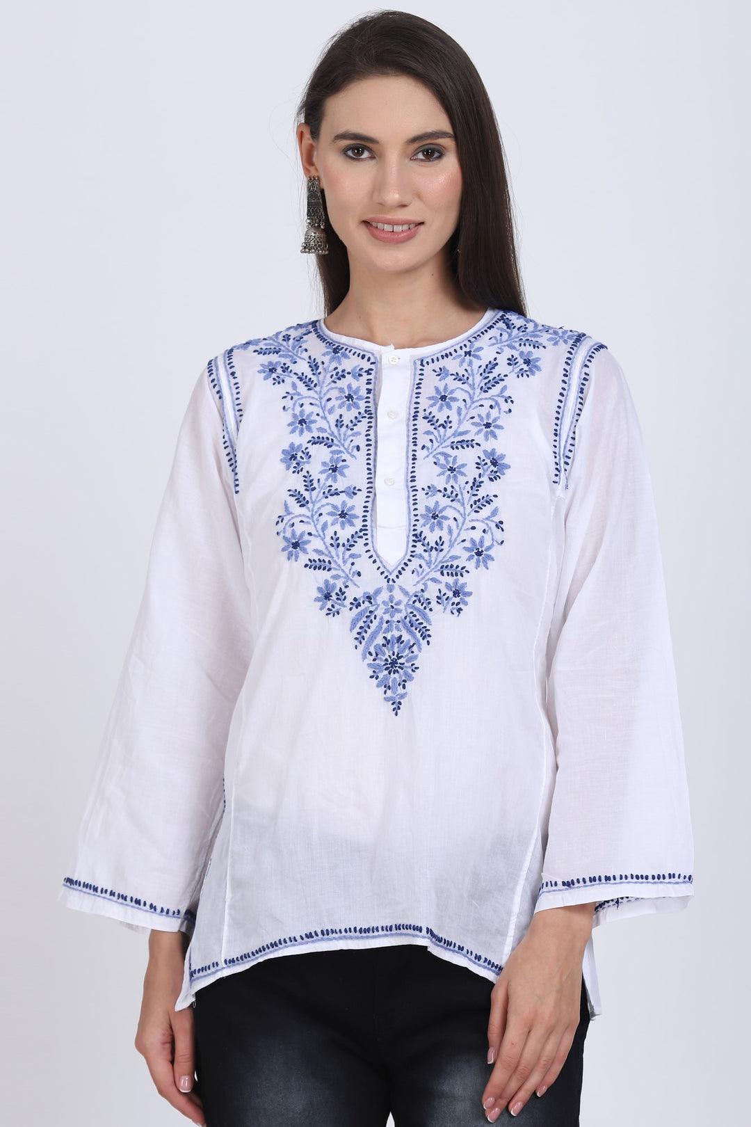 Women Hand Embroidered Chikankari Cotton Kurti SM125