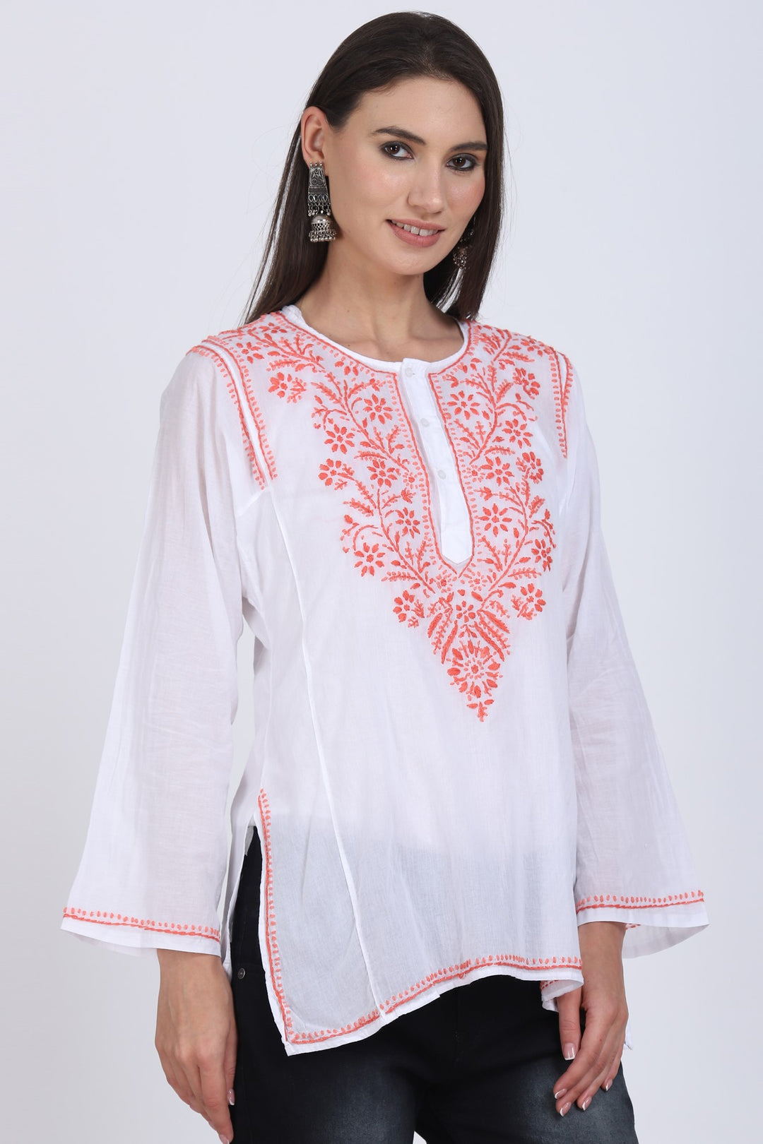 Women Hand Embroidered Chikankari Cotton Kurti SM125