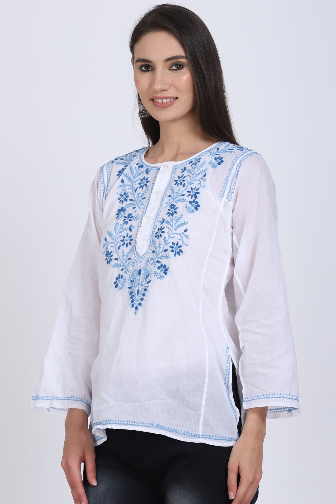 Women Hand Embroidered Chikankari Cotton Kurti SM125