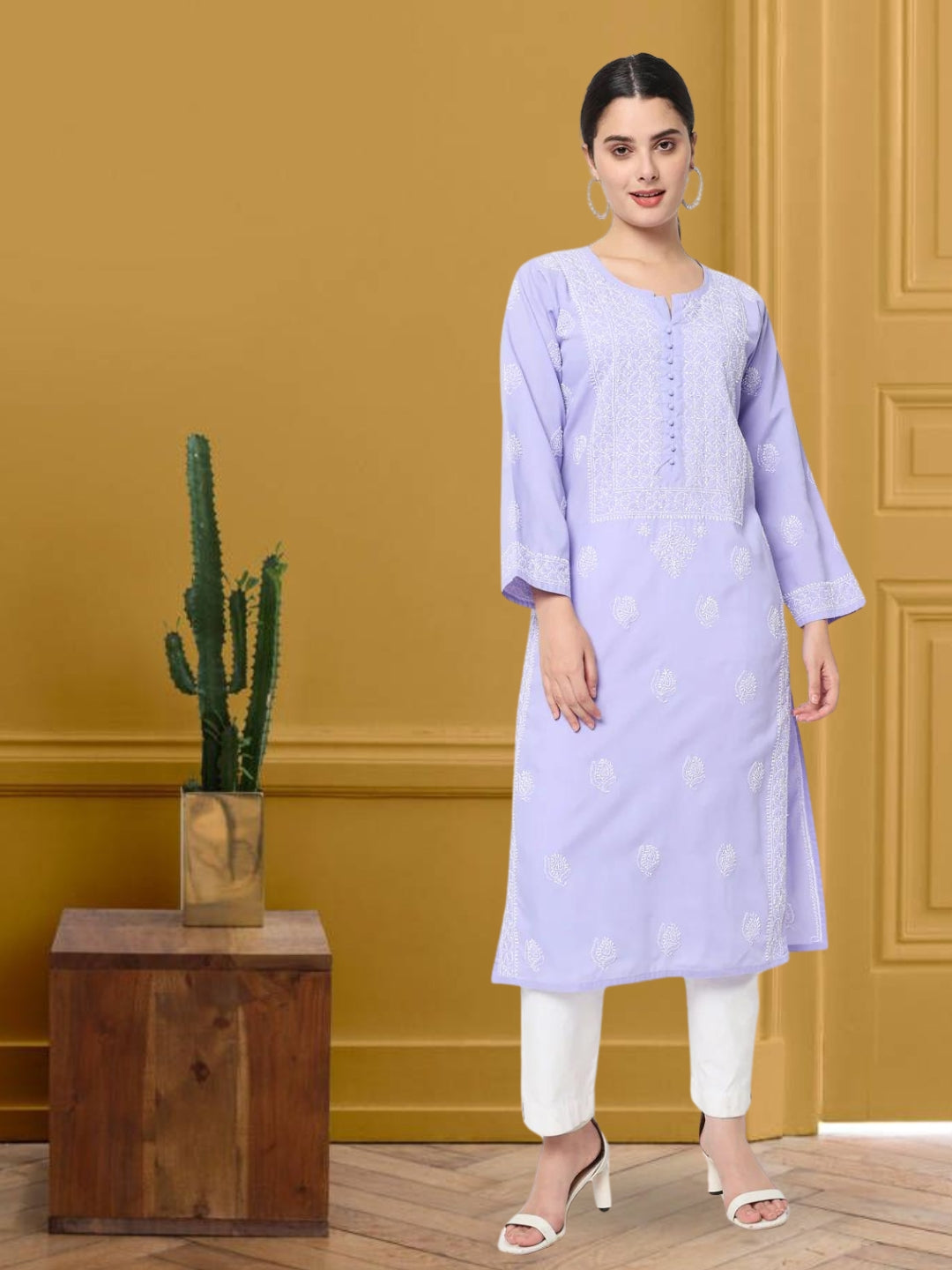 Hand Embroidered Chikankari Cotton Straight Kurta- PC3579