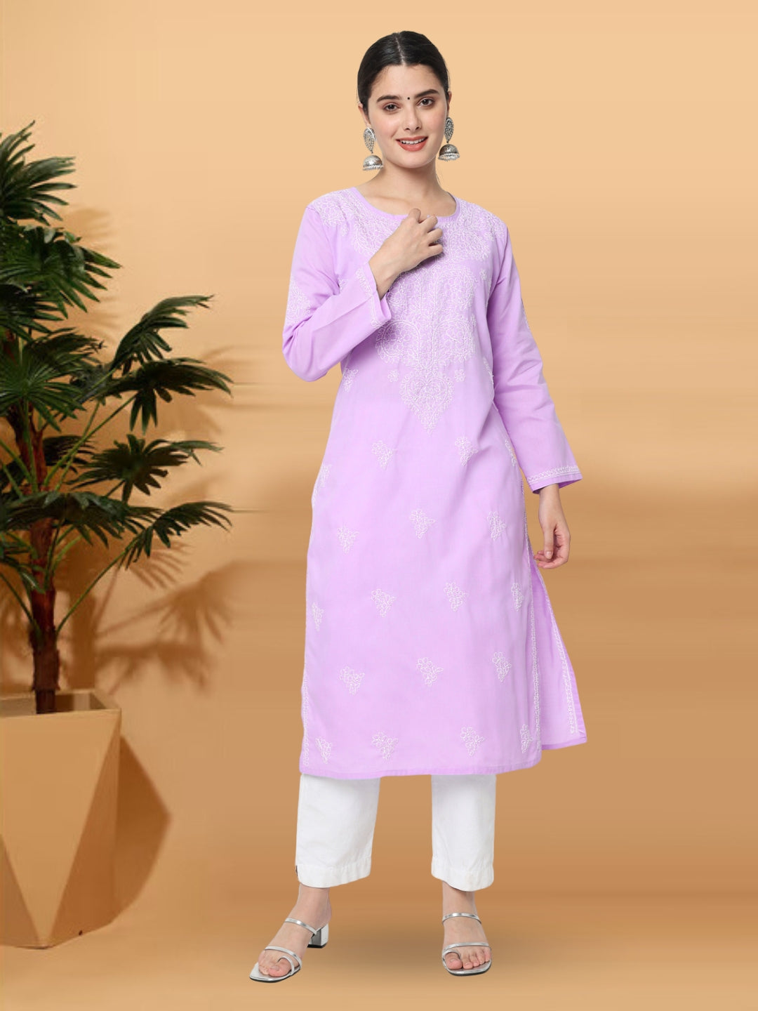 Women Chikankari Embroidered Cotton Chikankari Kurta PC3578