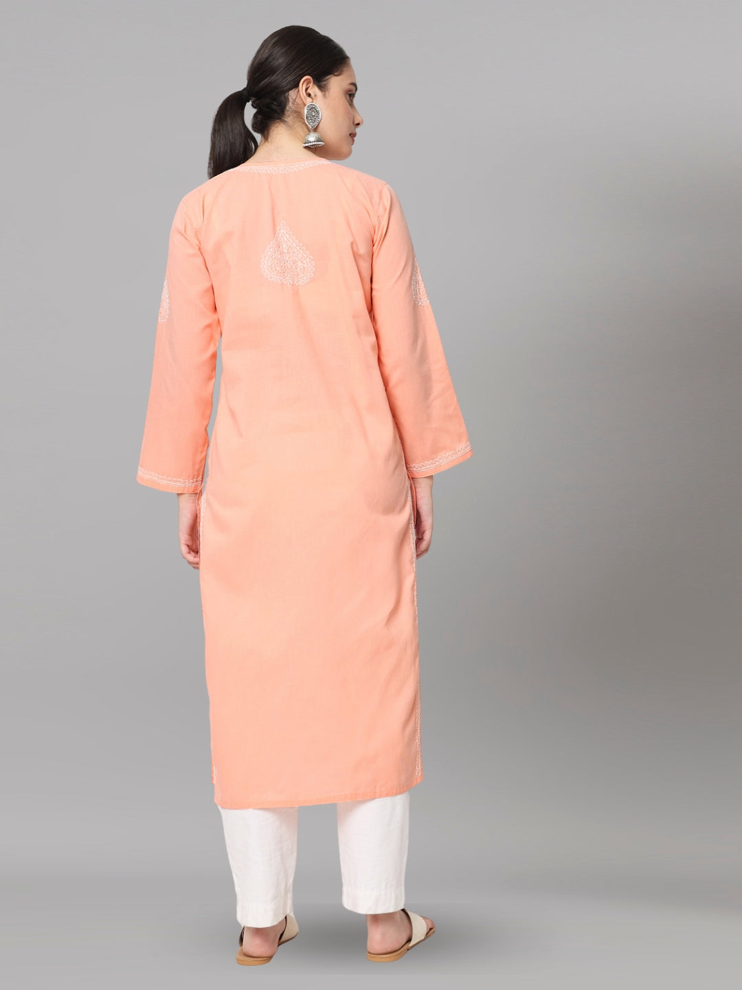 Women Chikankari Embroidered Cotton Chikankari Kurta PC3578