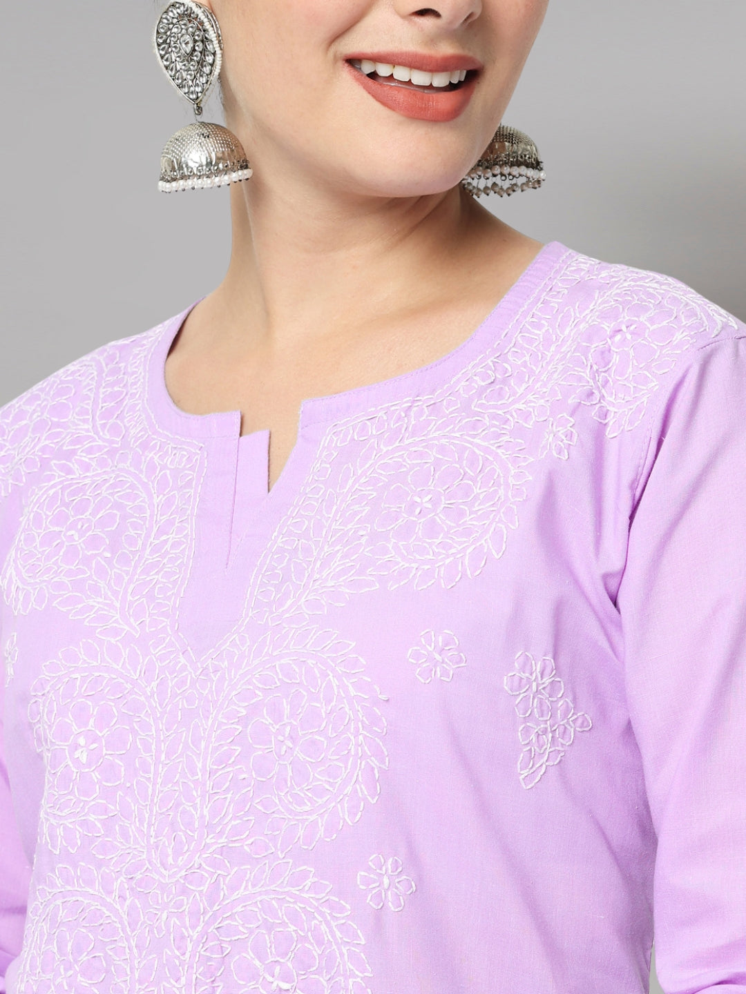 Women Chikankari Embroidered Cotton Chikankari Kurta PC3578