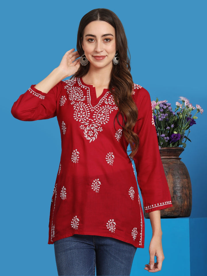 Women Hand Embroidered Chikankari Cotton Kurti PC3828