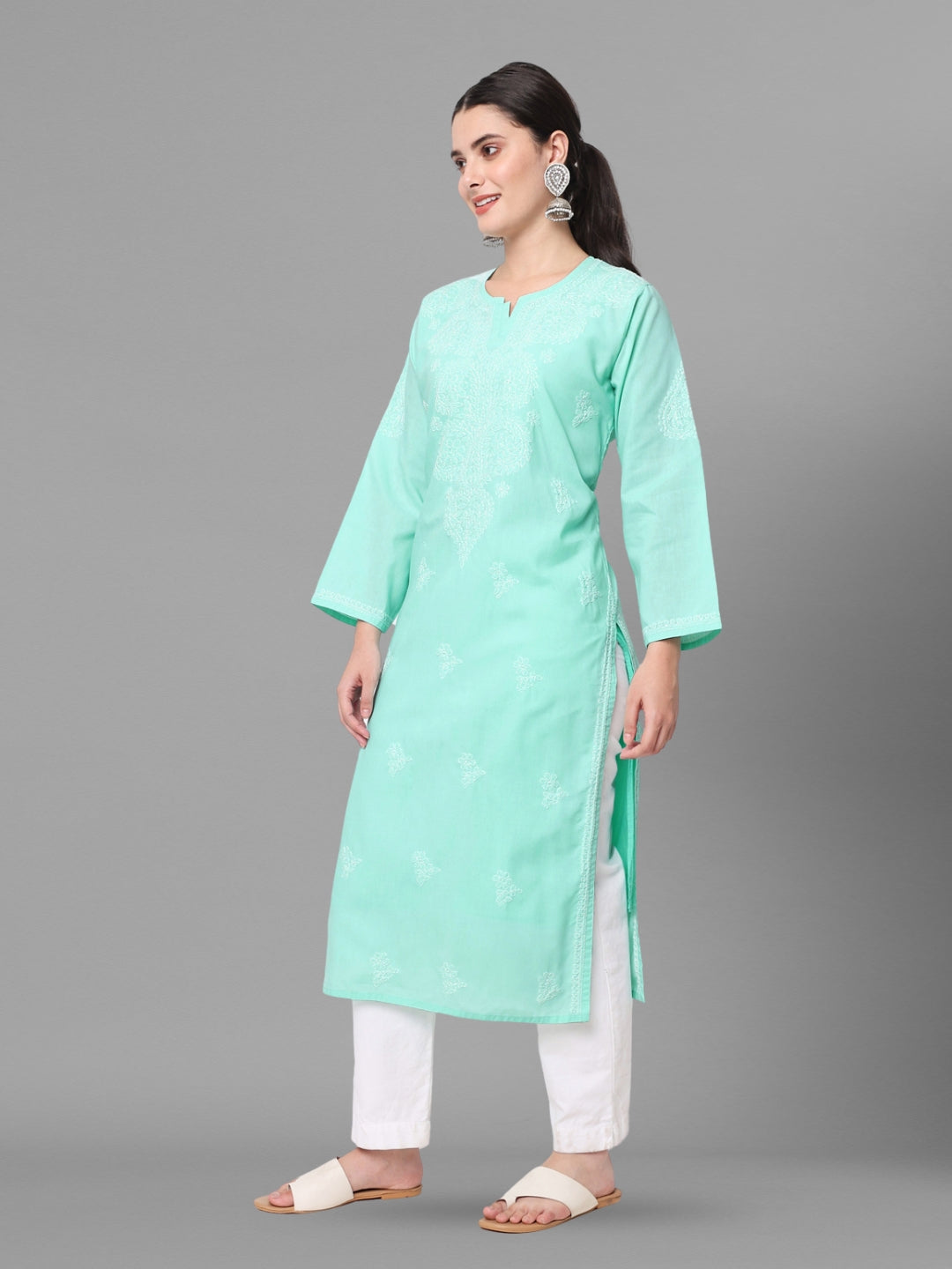 Women Chikankari Embroidered Cotton Chikankari Kurta PC3578