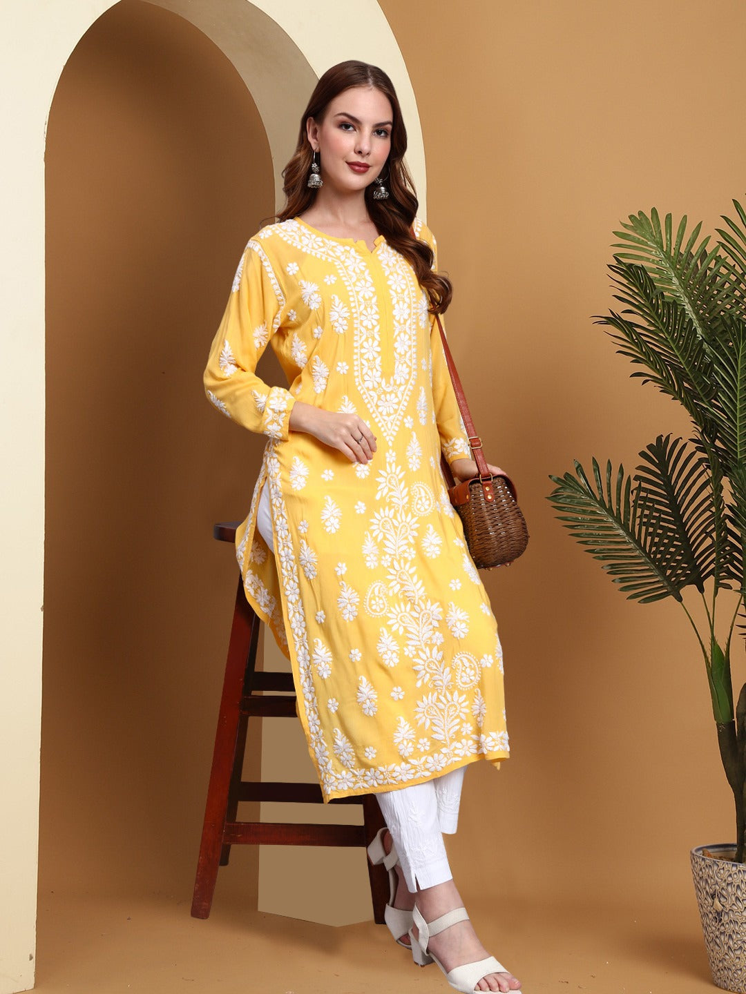 Hand Embroidered Chikankari Modal Straight Kurta- PC4042