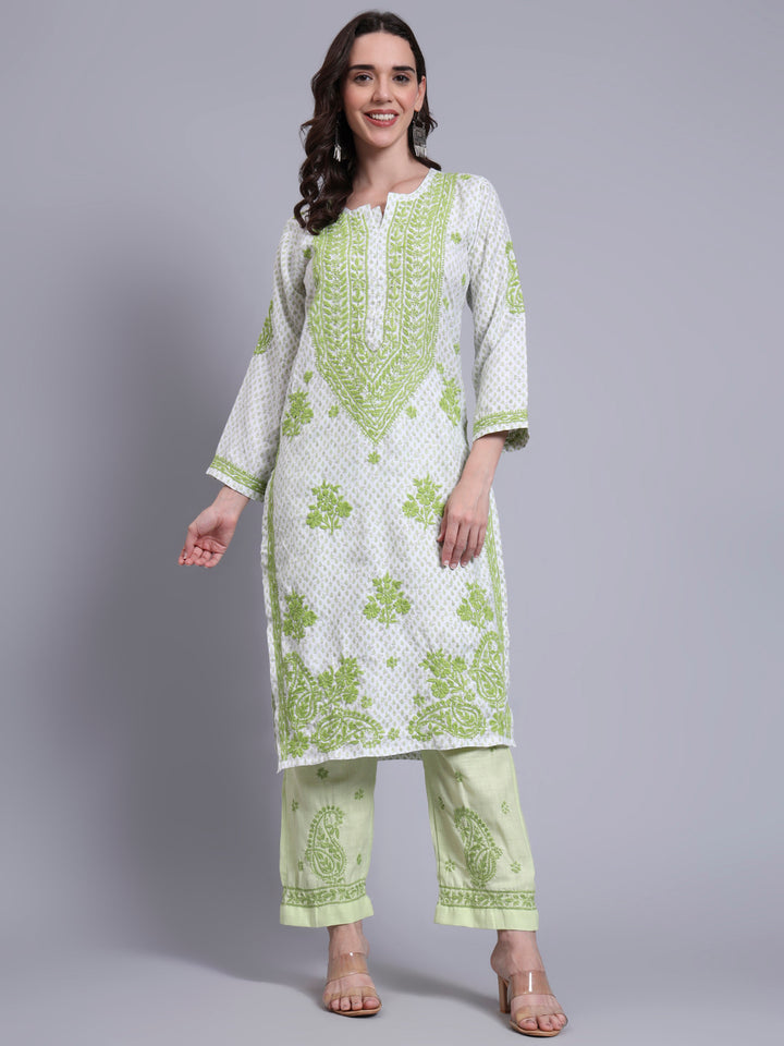 Women Hand Embroidered Chikankari Cotton kurta set PC4086KS