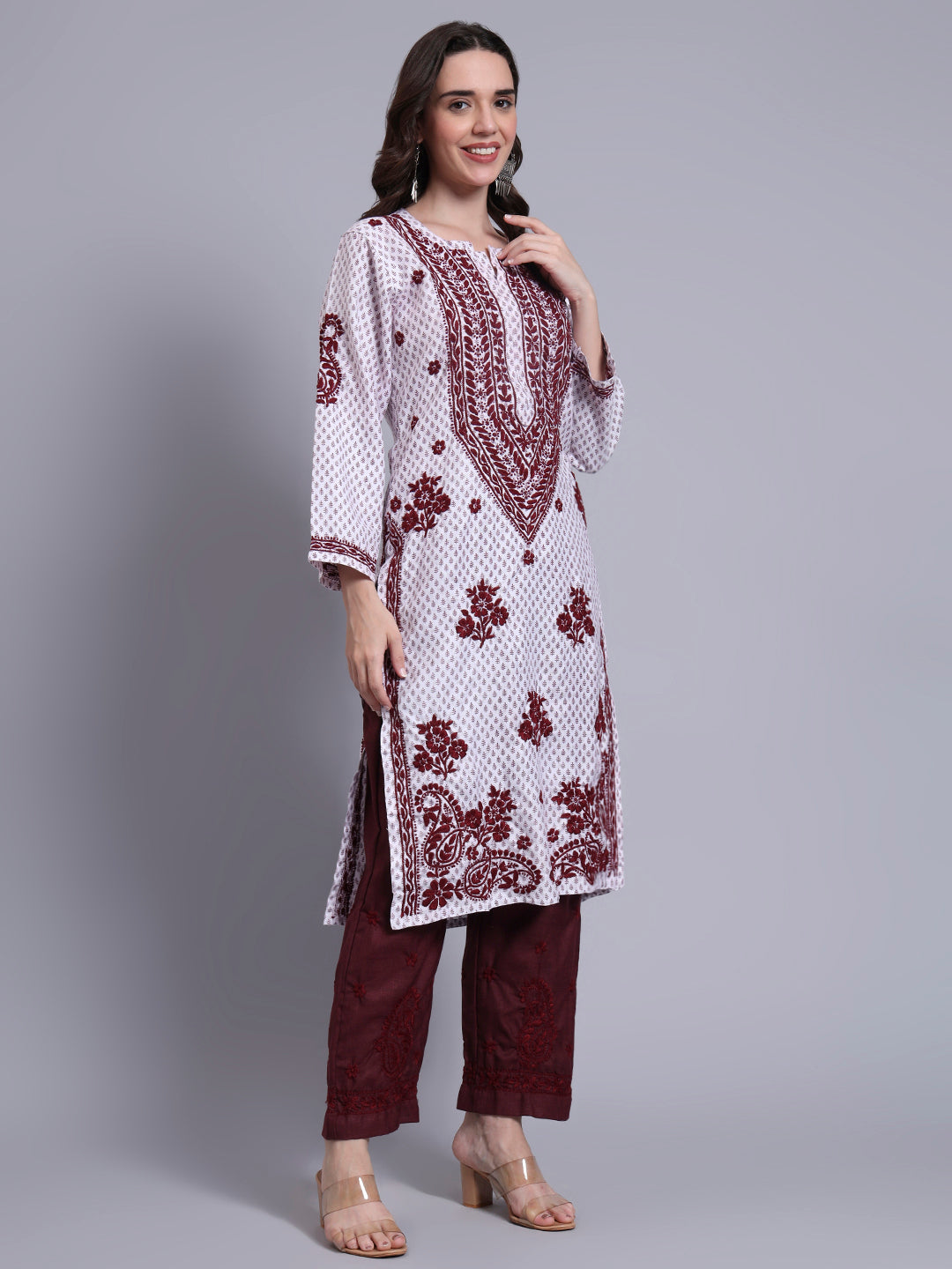 Women Hand Embroidered Chikankari Cotton kurta set PC4086KS