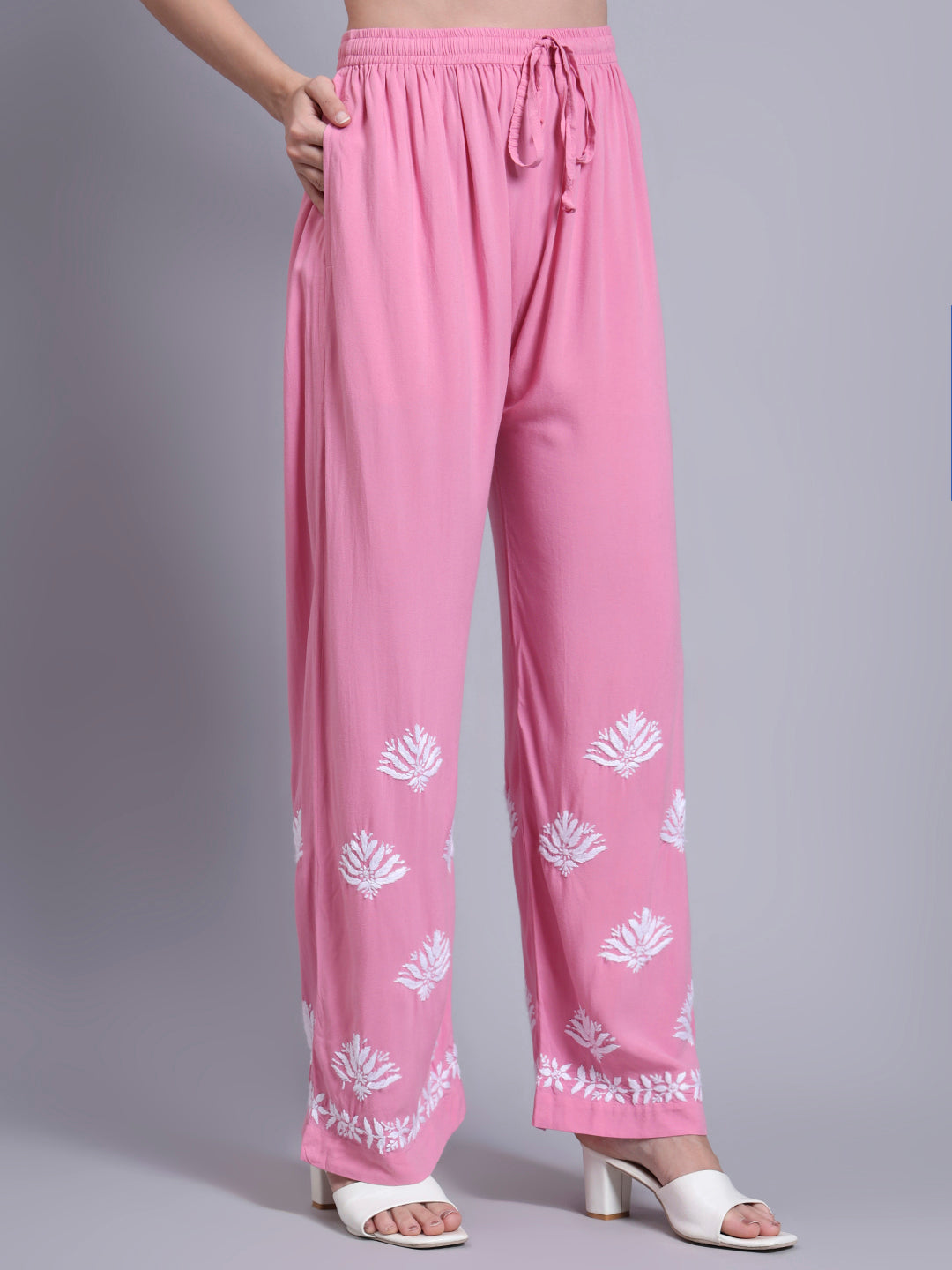 Women Hand Embroidered Chikankari Rayon kurta set PC4084KS