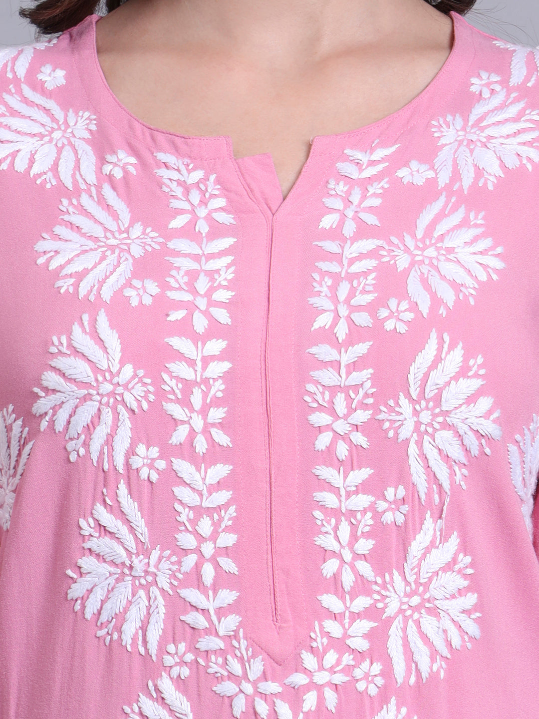 Women Hand Embroidered Chikankari Rayon kurta set PC4084KS