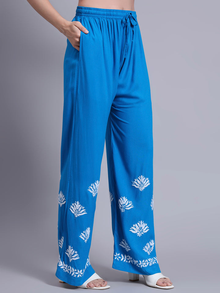 Women Hand Embroidered Chikankari Rayon kurta set PC4084KS