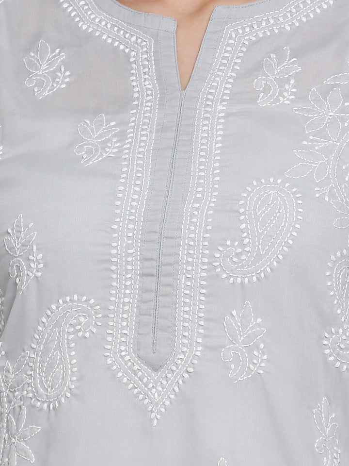 Hand Embroidered Chikankari Cotton Straight Kurta PC3496