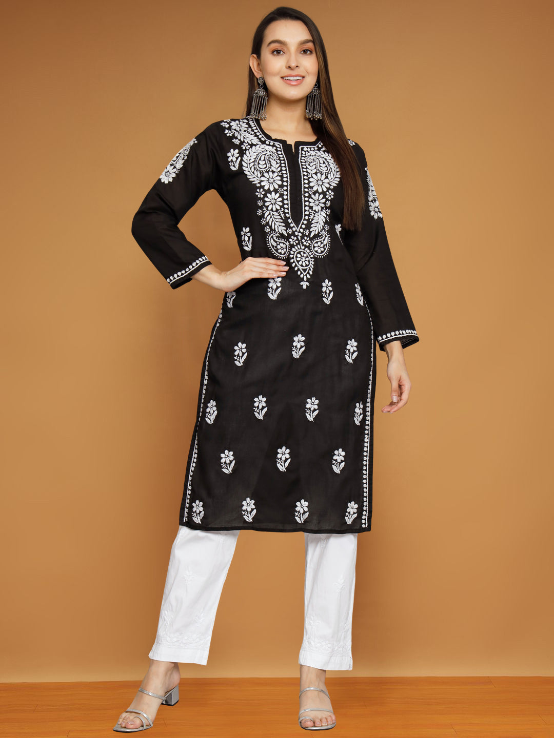 Hand Embroidered Chikankari Cotton Straight Kurta- PC3561